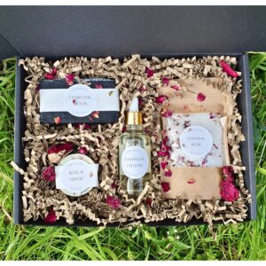 'Unwind & Cleanse' Rose Spa Gift Box