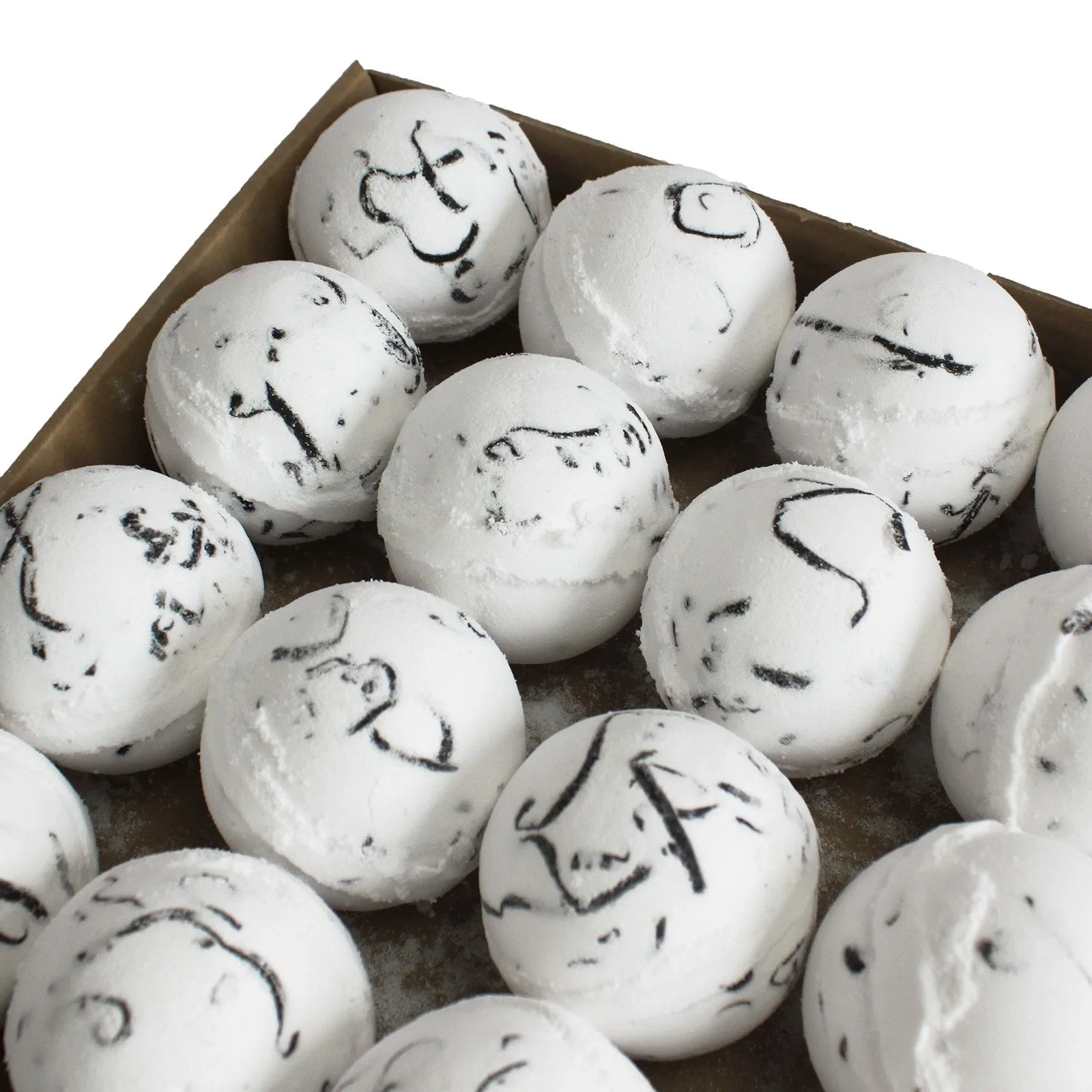 Tropical Paradise Bath Bomb - Dragon Fruit - Image 4