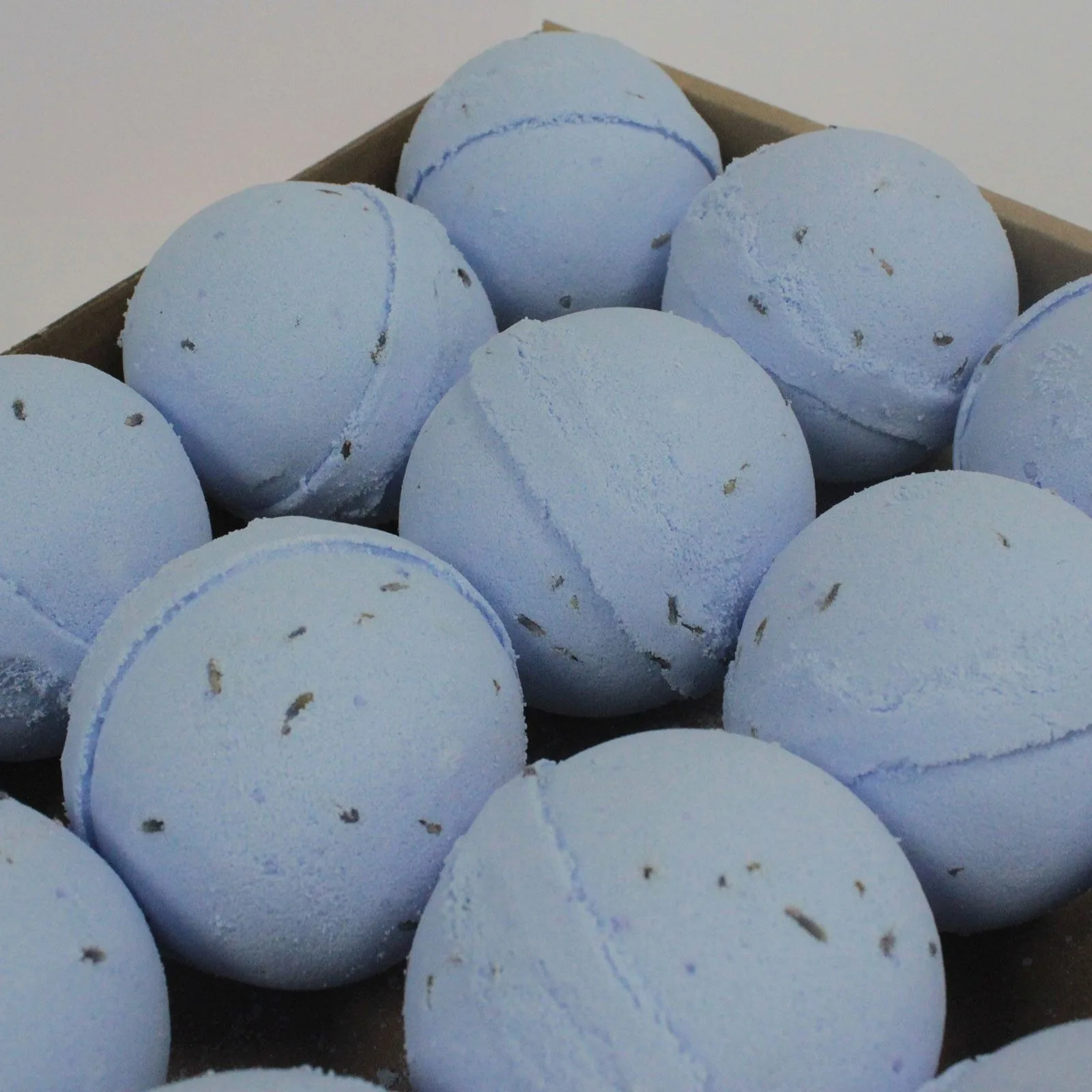 Bath Bomb - Lavender & Seeds - Image 3