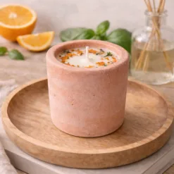 Bark & Bumble Botanical Soy Candle - Crushed Basil & Sunlit Citrus